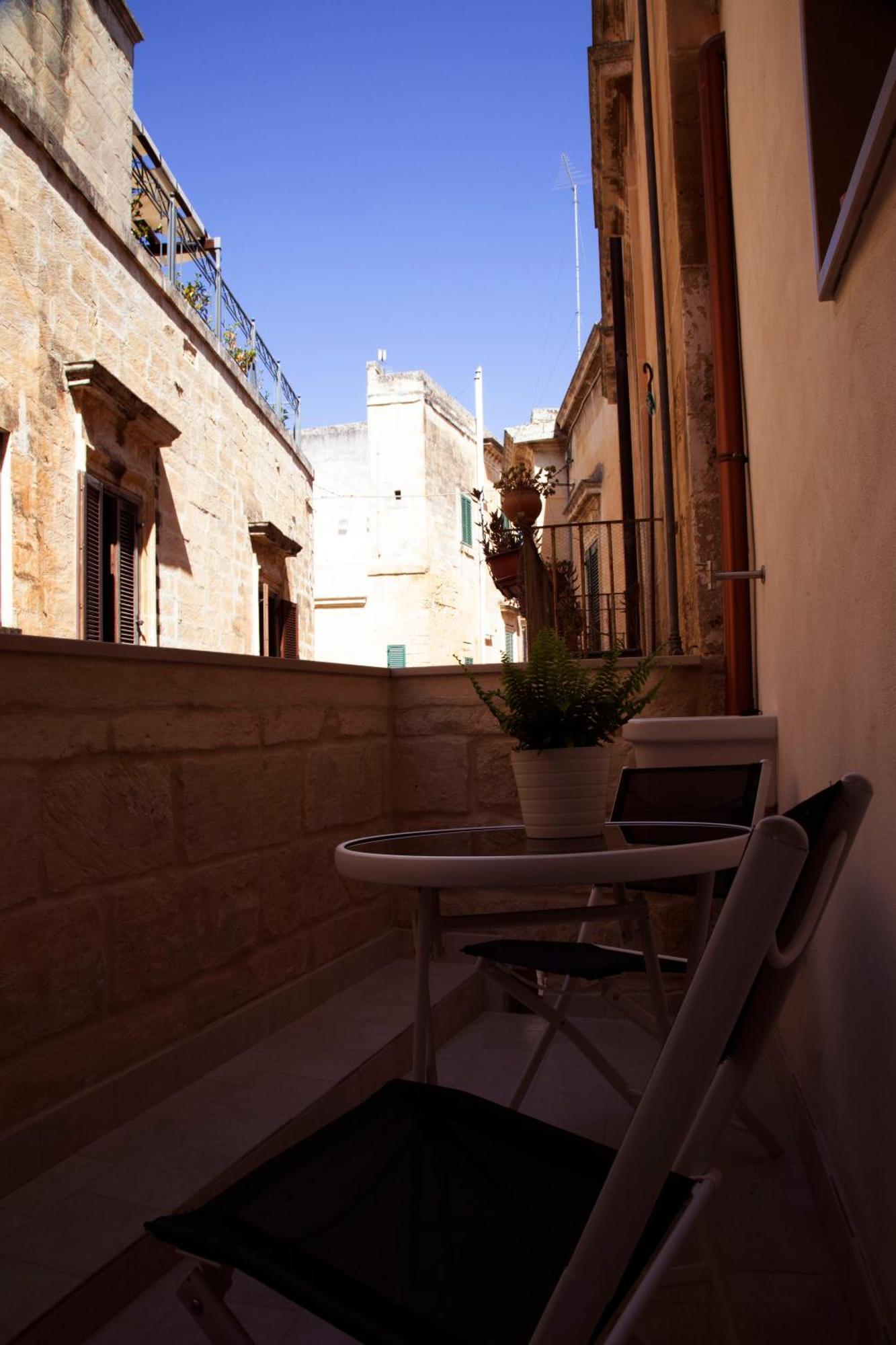 Casa Sole Apartment Lecce Exterior foto